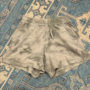 Old Navy Women's Olive Tie-Dye Athletic Shorts